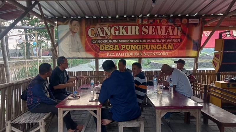 Berita BUMDes Berkaho 2 BUM Desa Harus Bisa Menjadi Tulang Punggung Ekonomi di Desa -min Berita BUMDes Berkaho 2 BUM Desa Harus Bisa Menjadi Tulang Punggung Ekonomi di Desa -min
