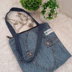 WhatsApp Image 2025-08-07 at 08.31.36 Tas Jeans